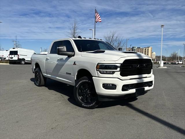 2024 RAM Ram 3500 RAM 3500 LARAMIE CREW CAB 4X4 64 BOX