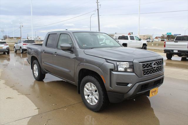 2022 Nissan Frontier Crew Cab SV 4x4