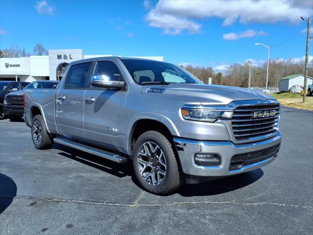 2025 RAM Ram 1500 RAM 1500 LARAMIE CREW CAB 4X4 64 BOX