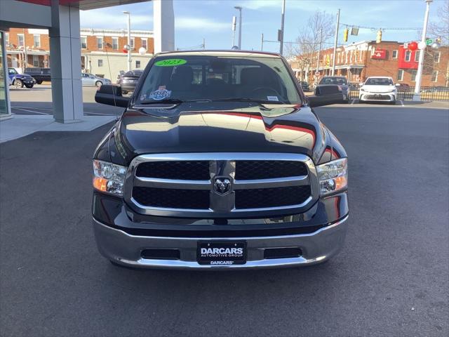 2023 RAM 1500 Classic SLT Crew Cab 4x4 57 Box