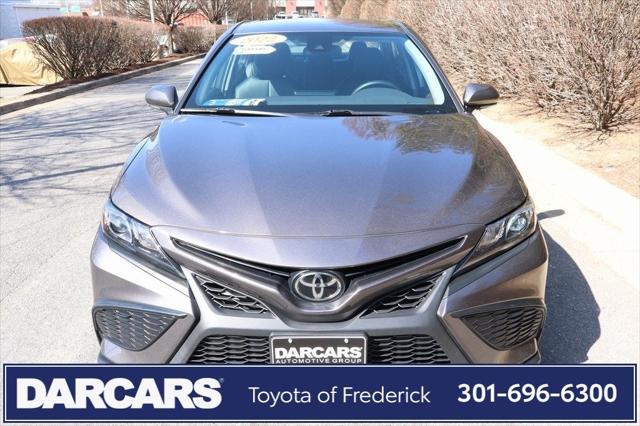2022 Toyota Camry SE