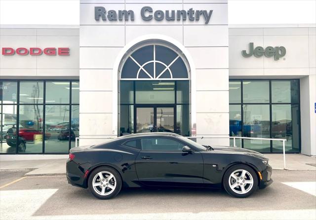2023 Chevrolet Camaro RWD Coupe 1LT