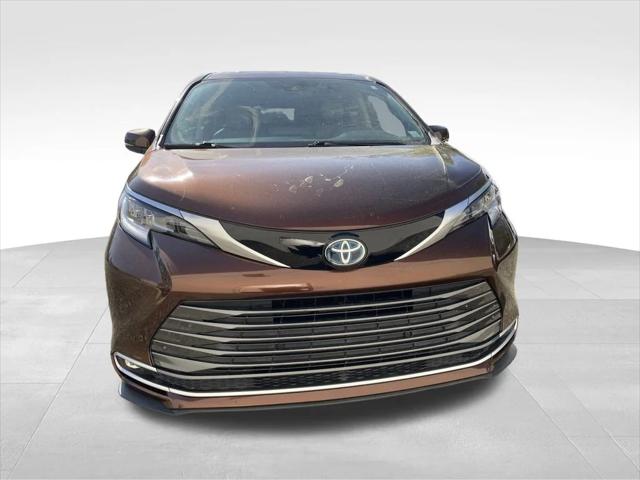 2021 Toyota Sienna Limited