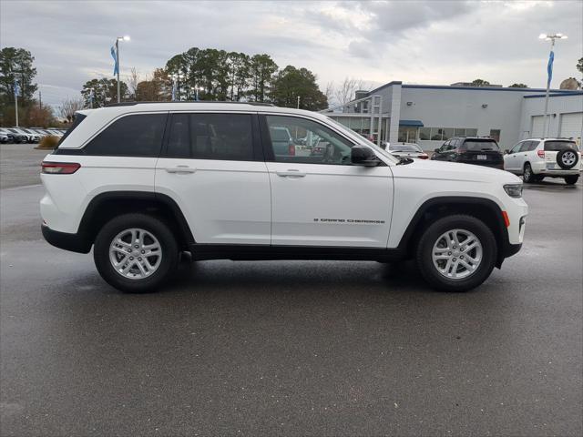2023 Jeep Grand Cherokee Laredo 4x4