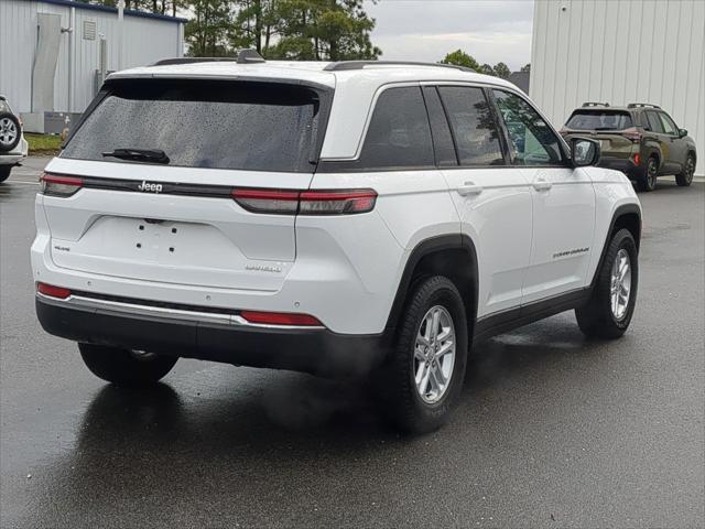 2023 Jeep Grand Cherokee Laredo 4x4