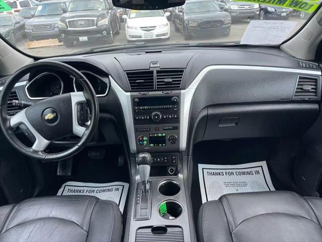 2011 Chevrolet Traverse 2LT