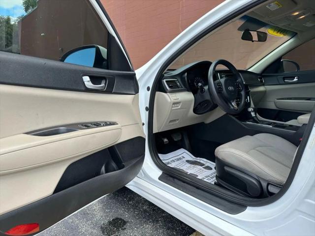 2017 Kia Optima LX