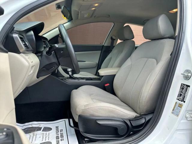 2017 Kia Optima LX