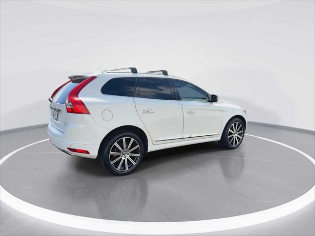 2016 Volvo XC60 T5 Platinum