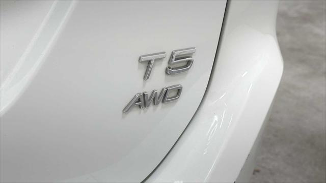 2016 Volvo XC60 T5 Platinum