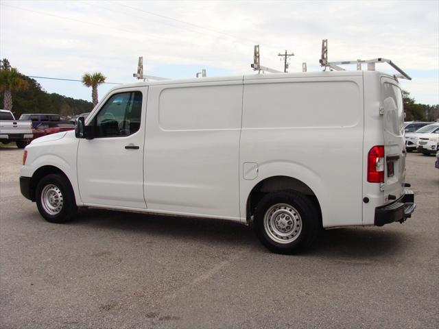2018 Nissan 2500 S V8