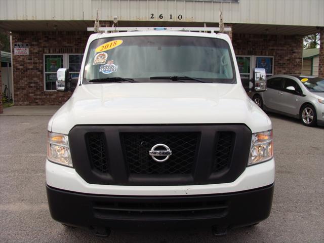 2018 Nissan 2500 S V8
