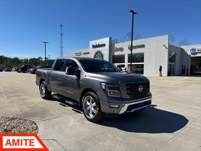 2021 Nissan TITAN Crew Cab SV 4x2