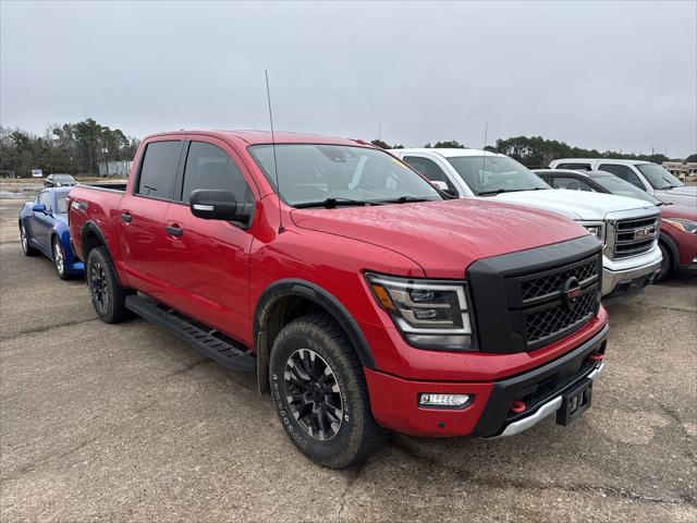 2021 Nissan TITAN Crew Cab PRO-4X 4x4