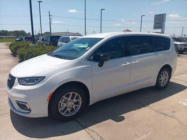 2025 Chrysler Pacifica PACIFICA SELECT