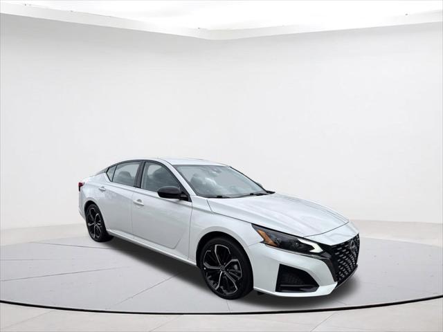 2024 Nissan Altima SR FWD