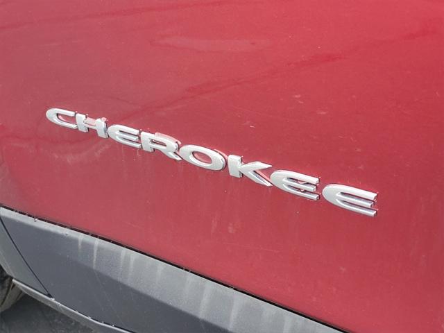 Used 2021 Jeep Cherokee For Sale in Waterford Twp, MI