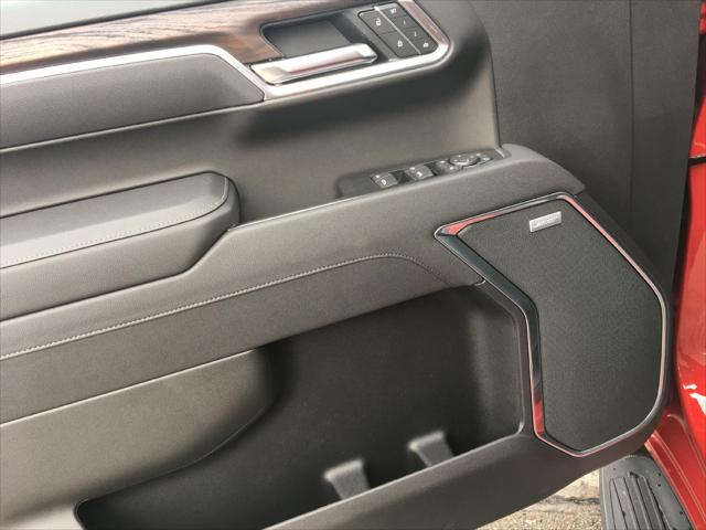 2025 GMC Sierra 1500 4WD Crew Cab Short Box SLT