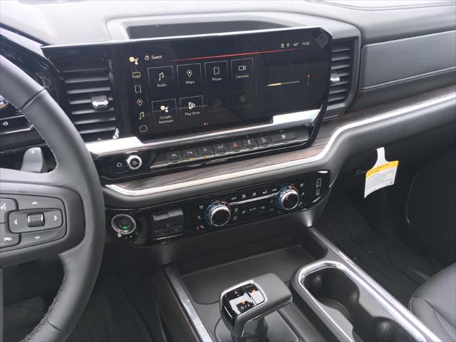 2025 GMC Sierra 1500 4WD Crew Cab Short Box SLT