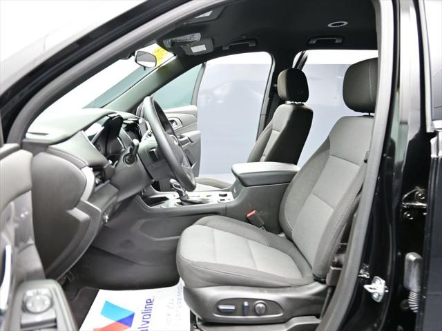 2024 Chevrolet Traverse FWD LT Cloth
