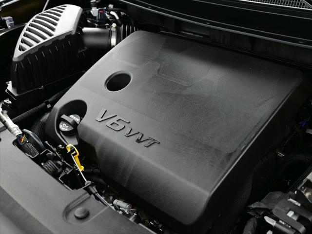 2024 Chevrolet Traverse FWD LT Cloth