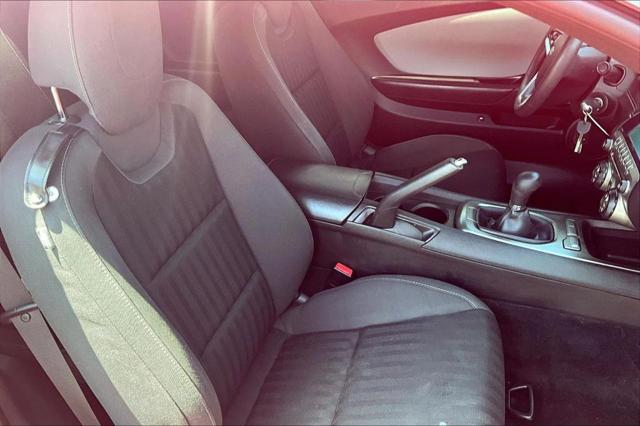 2015 Chevrolet Camaro 1LS