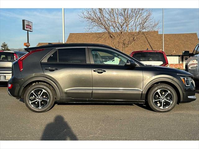 2025 Kia Niro Plug-In Hybrid EX