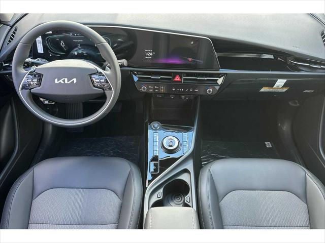 2025 Kia Niro Plug-In Hybrid EX