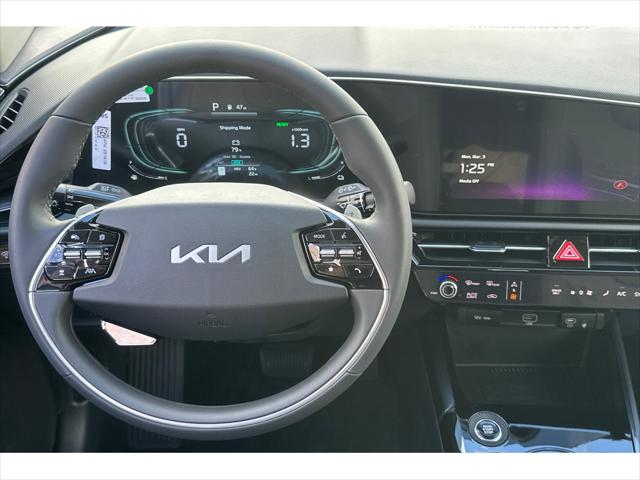 2025 Kia Niro Plug-In Hybrid EX