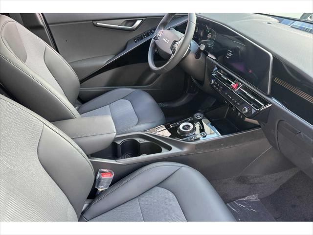 2025 Kia Niro Plug-In Hybrid EX