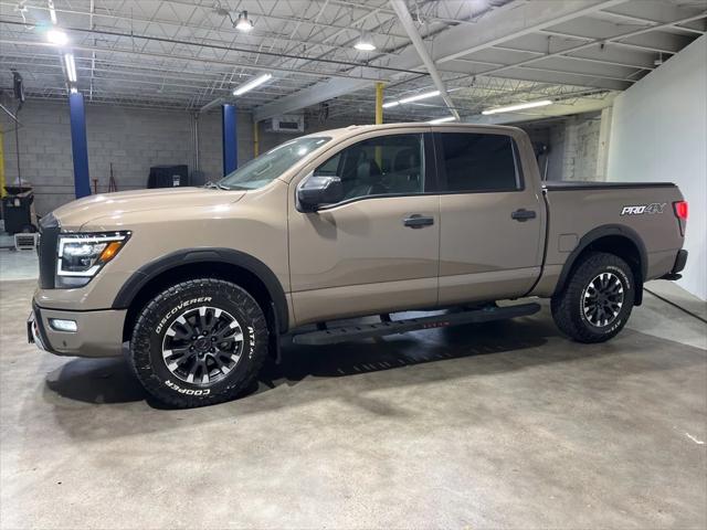 2021 Nissan TITAN Crew Cab PRO-4X 4x4