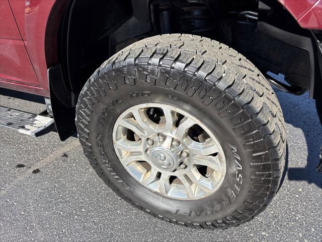 2017 RAM 2500 Laramie Crew Cab 4x4 64 Box