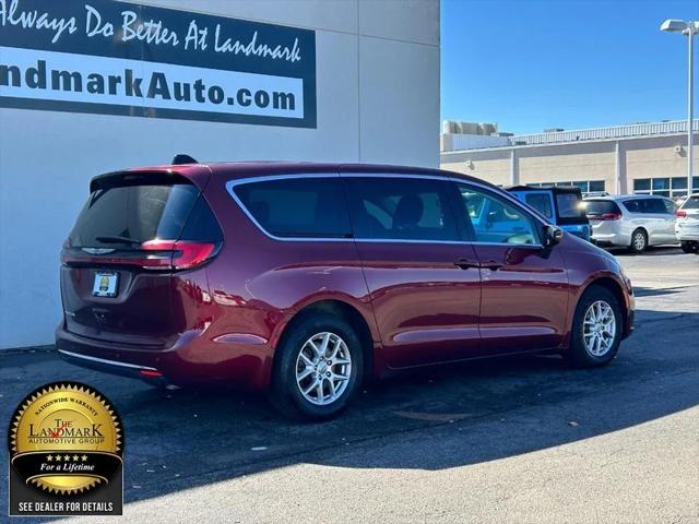 2023 Chrysler Pacifica Touring L
