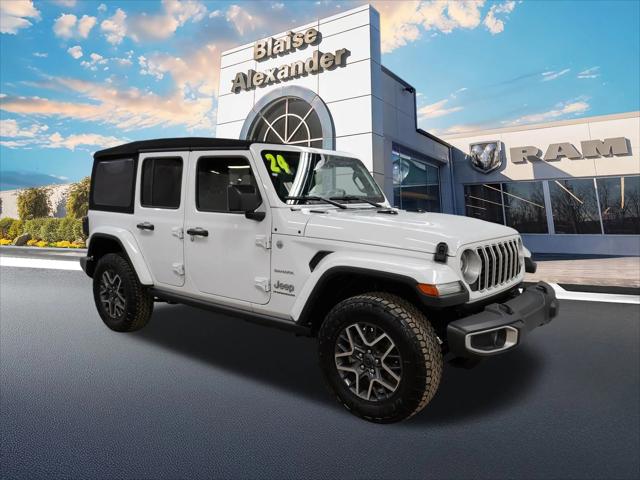 2024 Jeep Wrangler 4-Door Sahara 4x4
