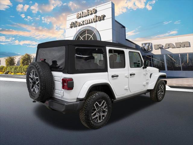 2024 Jeep Wrangler 4-Door Sahara 4x4