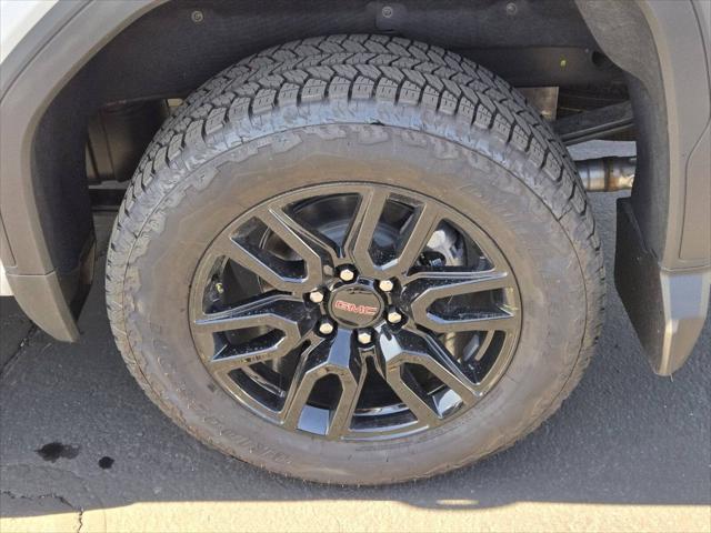 2025 GMC Sierra 1500 4WD Crew Cab Short Box Elevation with 3SB