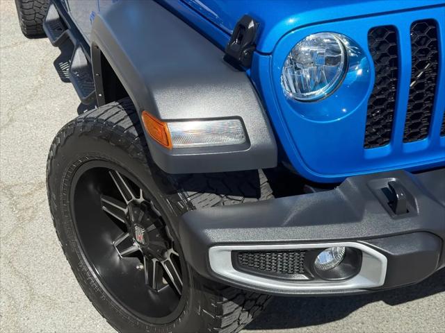 2023 Jeep Gladiator Sport