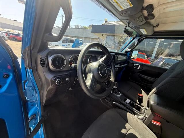 2023 Jeep Gladiator Sport