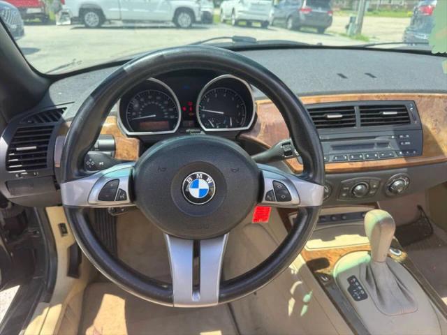 2005 BMW Z4 2.5i