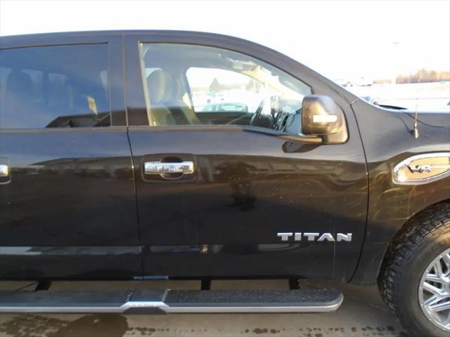 2017 Nissan Titan SV