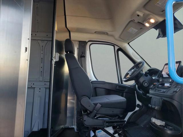 2025 Ram ProMaster Step Van Super High Roof 159" WB EXT