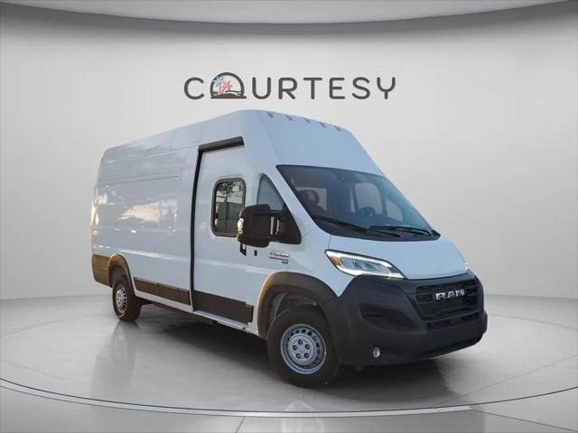 2025 Ram ProMaster Step Van Super High Roof 159" WB EXT