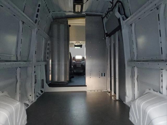 2025 Ram ProMaster Step Van Super High Roof 159" WB EXT