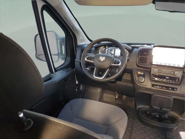 2025 Ram ProMaster Step Van Super High Roof 159" WB EXT