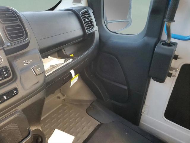 2025 Ram ProMaster Step Van Super High Roof 159" WB EXT