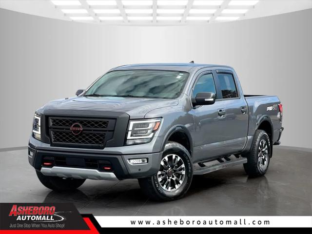 2024 Nissan TITAN Crew Cab PRO-4X 4x4