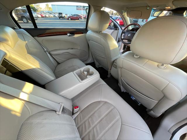 2011 Buick Lucerne Super
