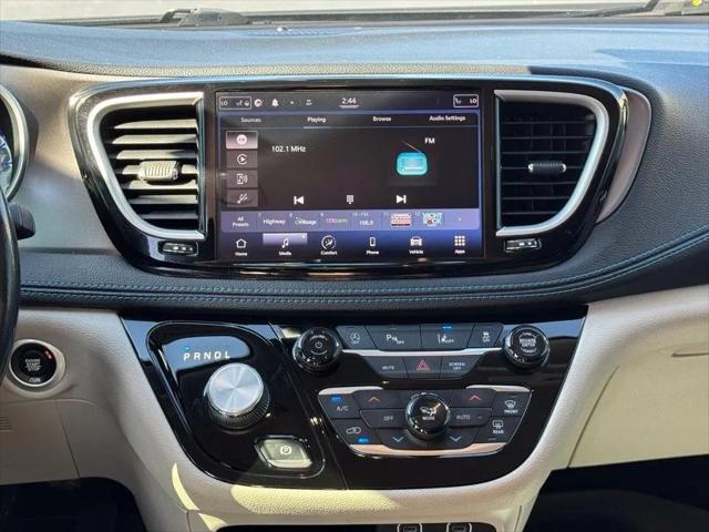 2021 Chrysler Pacifica Touring L