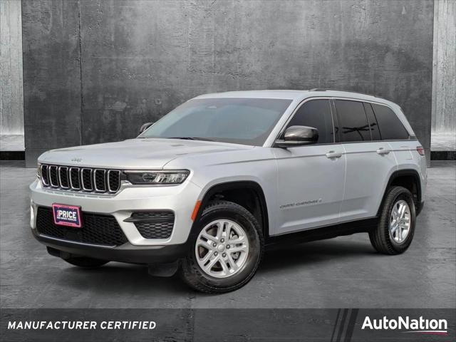 2022 Jeep Grand Cherokee Laredo