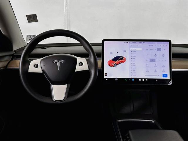 2021 Tesla Model 3 Standard Range Plus Rear-Wheel Drive